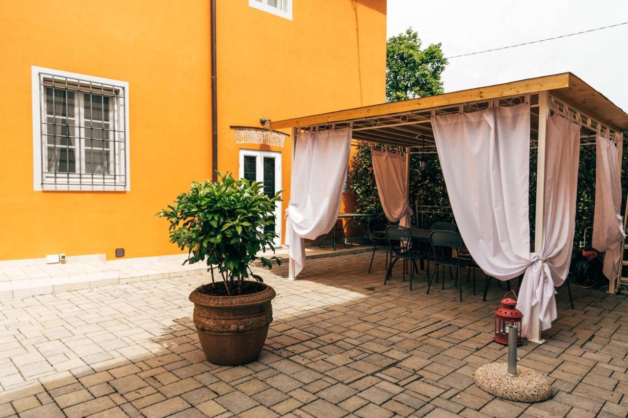 Tenuta San Giovanni Lucca - Borgo Del Locumone 외부 사진
